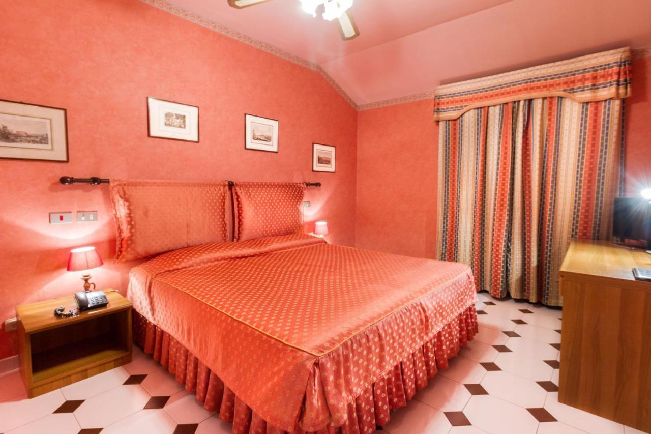 Park Hotel Villa Salzea Trofarello Exteriör bild